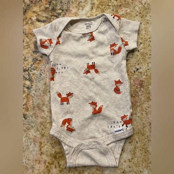Gerber Other - EUC Unisex Gerber Fox Onesie 3-6 Months